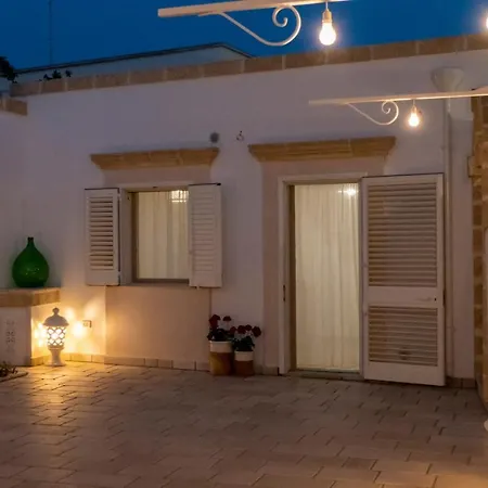 فندق مبيت وإفطار Le Dimore Di Corte Madama 3*