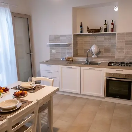 Le Dimore Di Corte Madama كازارانو