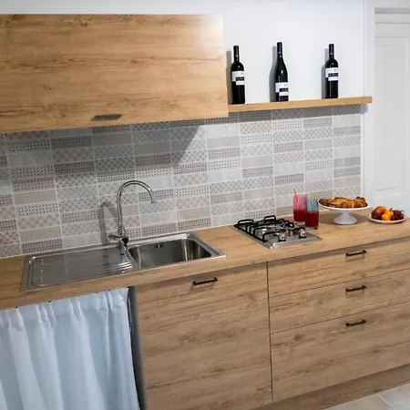 Bed & Breakfast Le Dimore Di Corte Madama 3*