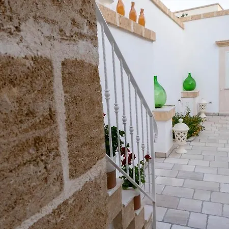 Le Dimore Di Corte Madama Casarano