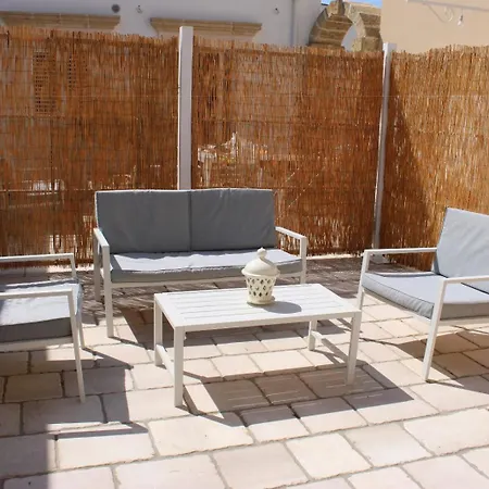 Le Dimore Di Corte Madama Bed & Breakfast 3*